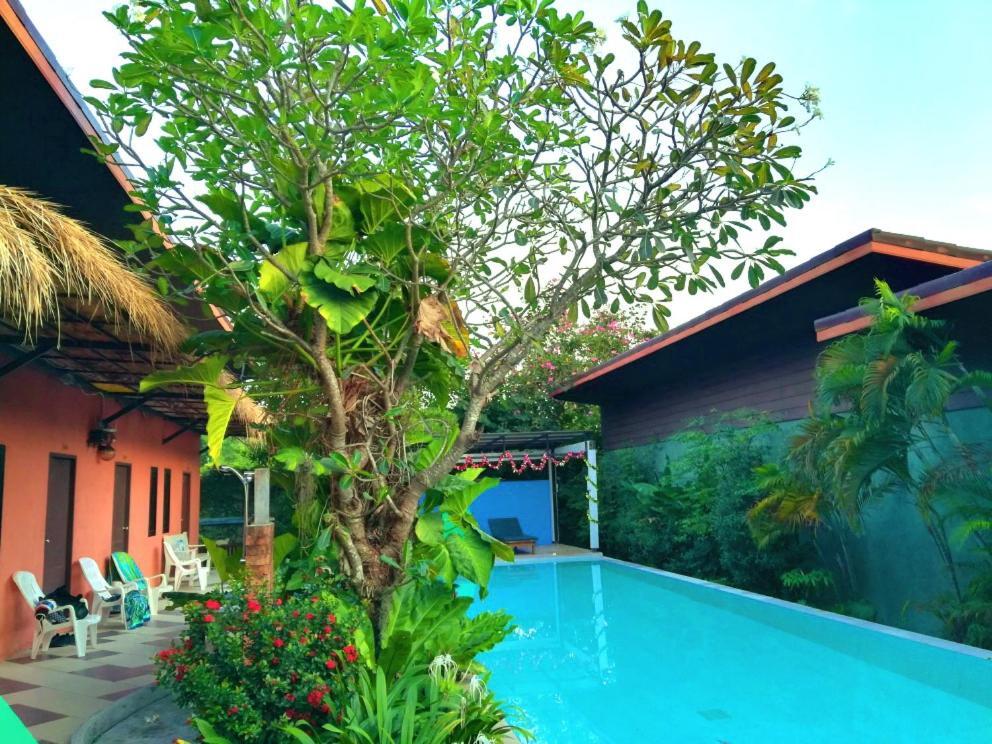 Six Pack Cottage Chalong Esterno foto